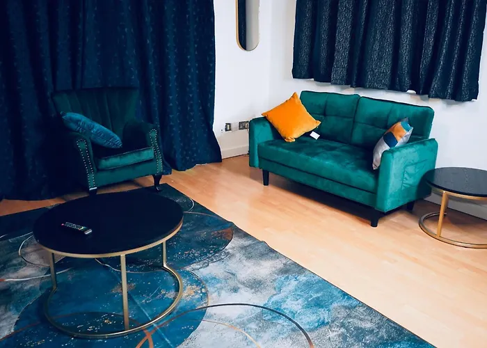Cozy 2Bedroom House With 4Bed With Parking