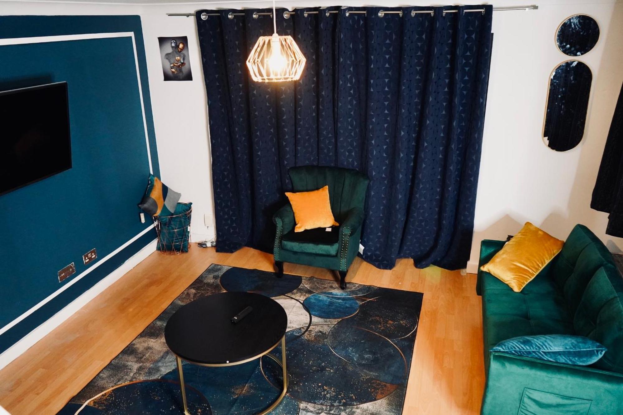 Cozy 2bedroom House With 4bed With Parking Apartment Gillingham (Kent)